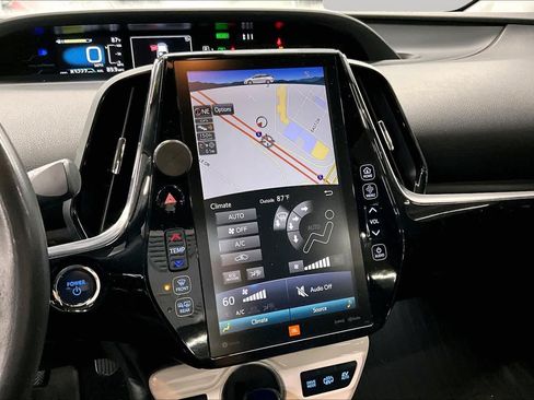 Used 2018 Toyota Prius Prime Advanced FWD image 6