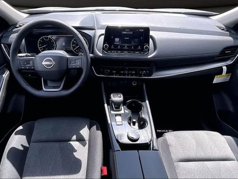 New 2026 Nissan Rogue SV w/ Cold Weather Package image 5