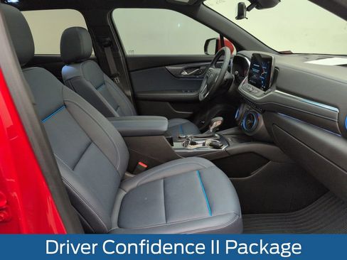 Used 2025 Chevrolet Blazer RS w/ Driver Confidence II Package AWD/4WD image 16