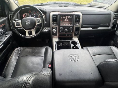 Used 2015 RAM 1500 Laramie w/ Convenience Group AWD/4WD image 12