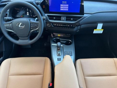 New 2026 Lexus UX 300h FWD image 16
