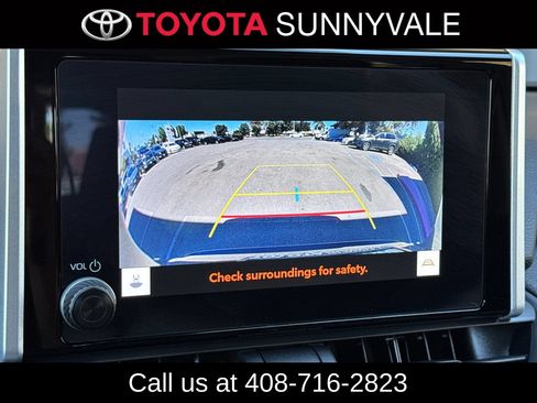 Used 2024 Toyota RAV4 LE AWD/4WD image 24