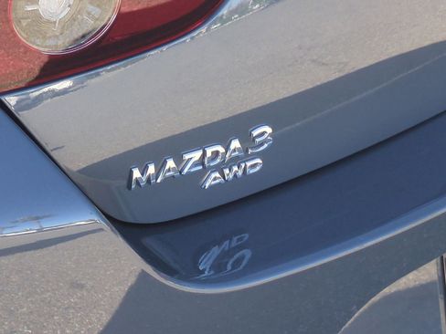 Used 2025 MAZDA MAZDA3 s image 30