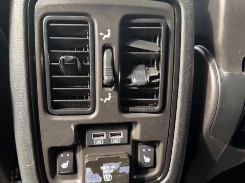 Used 2021 Dodge Durango GT AWD/4WD image 13