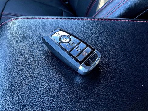 Used 2020 Ford Expedition Limited w/ Equipment Group 303A image 33