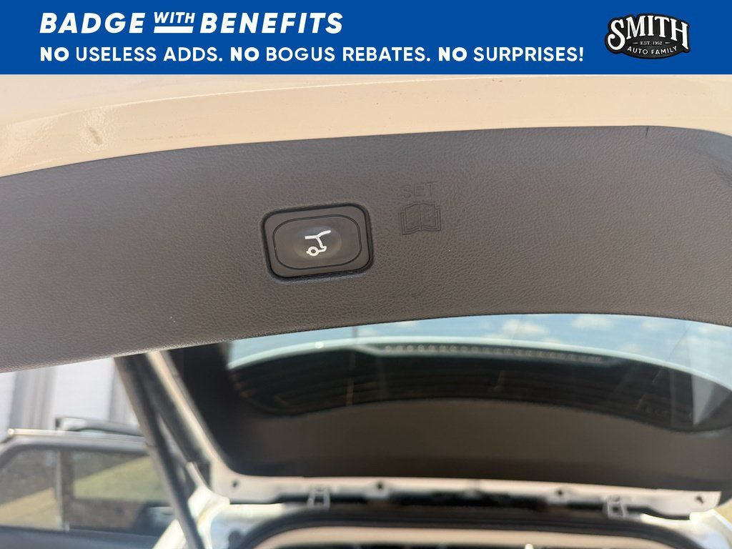 Used 2024 Ford Edge SEL w/ Convenience Package AWD/4WD image 10