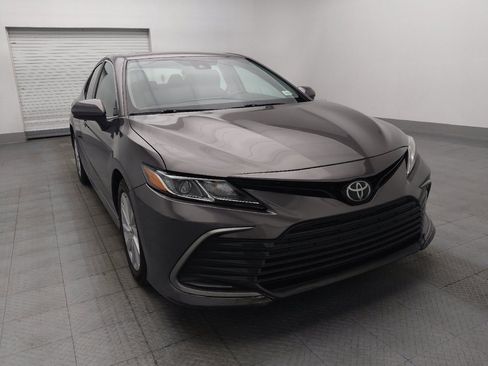 Used 2022 Toyota Camry LE FWD image 14