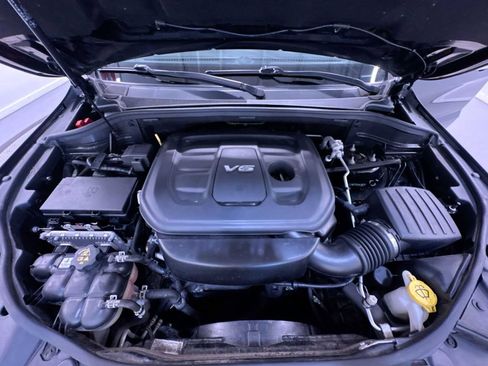 Used 2017 Jeep Grand Cherokee Limited w/ Luxury Group II AWD/4WD image 3