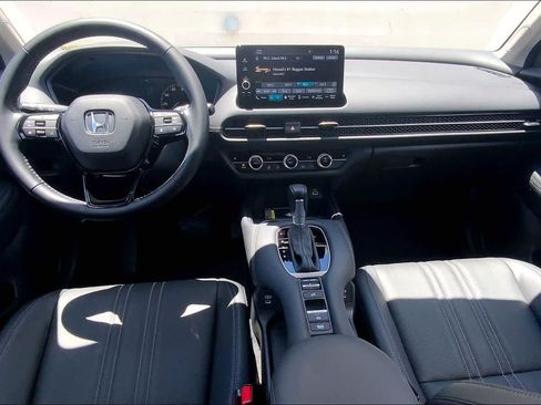 Used 2025 Honda HR-V EX-L image 10