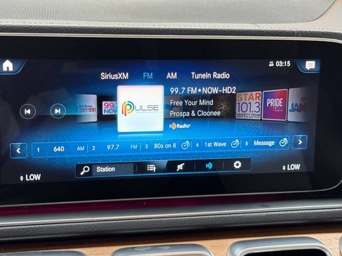 Used 2023 Mercedes-Benz GLS 450 4MATIC image 20