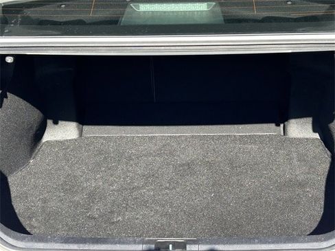 Used 2020 Toyota Camry SE image 29