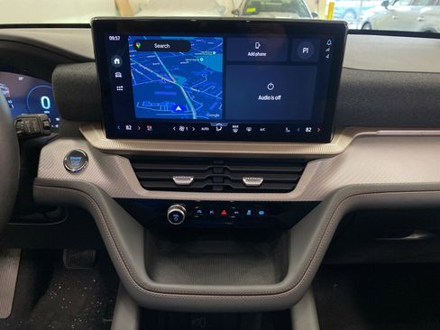 New 2026 Ford Explorer Active w/ Active Comfort Package image 24