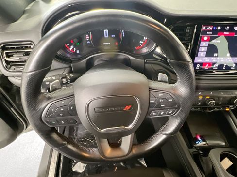 Used 2022 Dodge Durango GT image 11