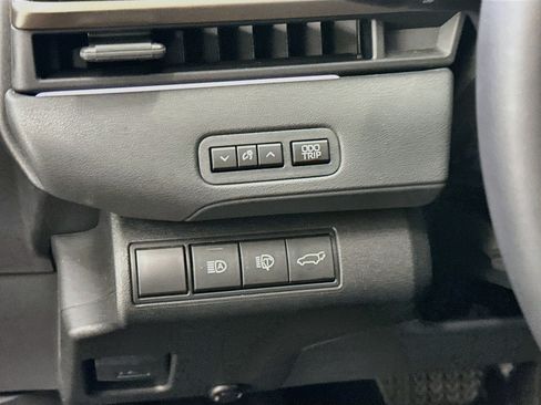 Used 2026 Toyota bZ AWD/4WD image 17