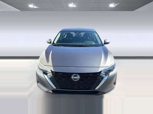 Used 2025 Nissan Sentra S image 5