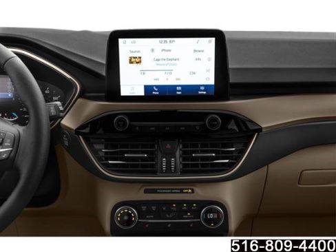 Used 2022 Ford Escape SEL w/ SEL Stealth AWD Package image 11