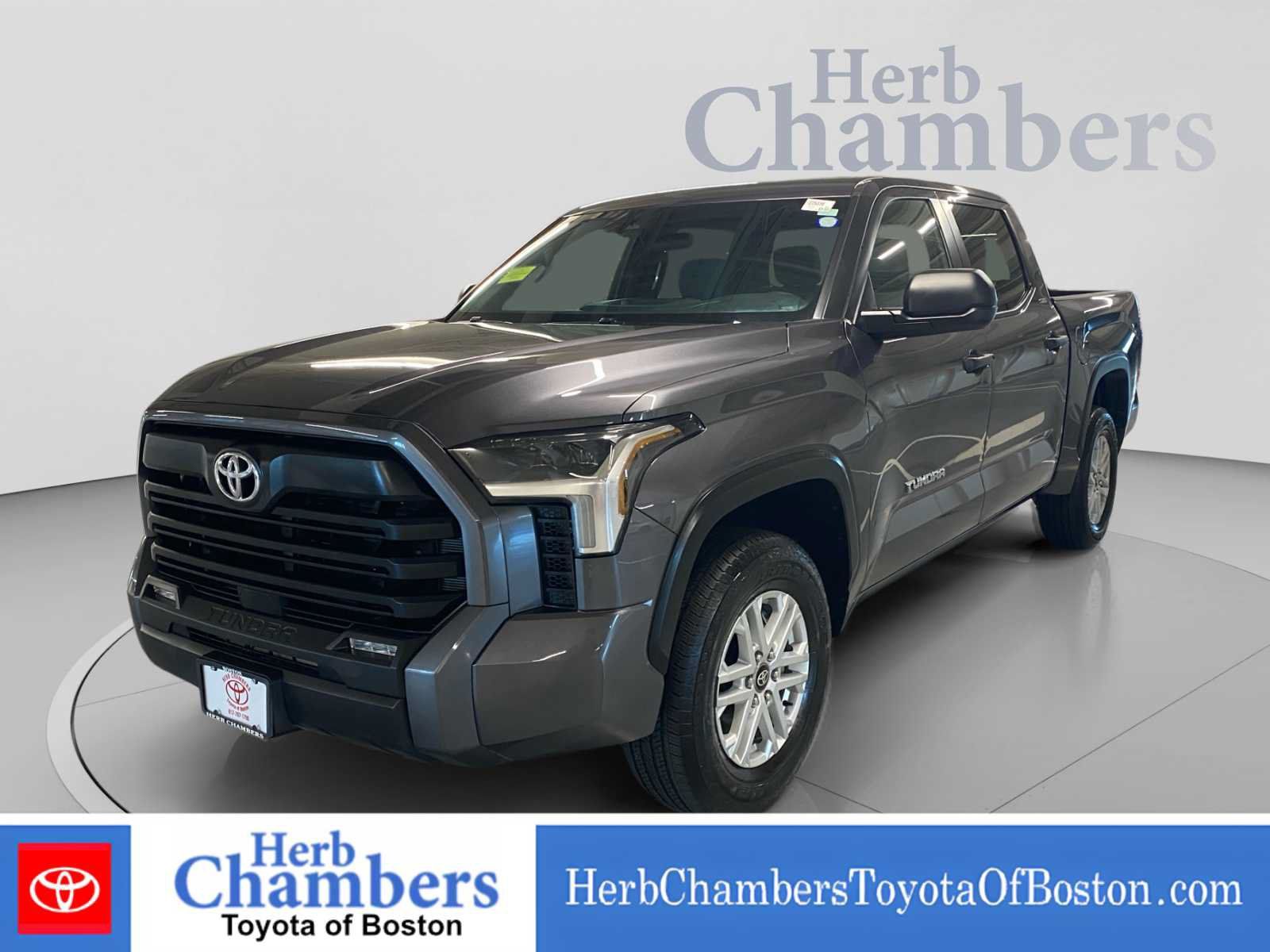 Used 2025 Toyota Tundra SR5 AWD/4WD image 13