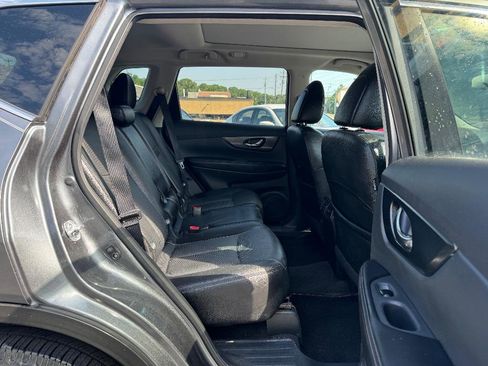 Used 2016 Nissan Rogue SL w/ SL Premium Package FWD image 15