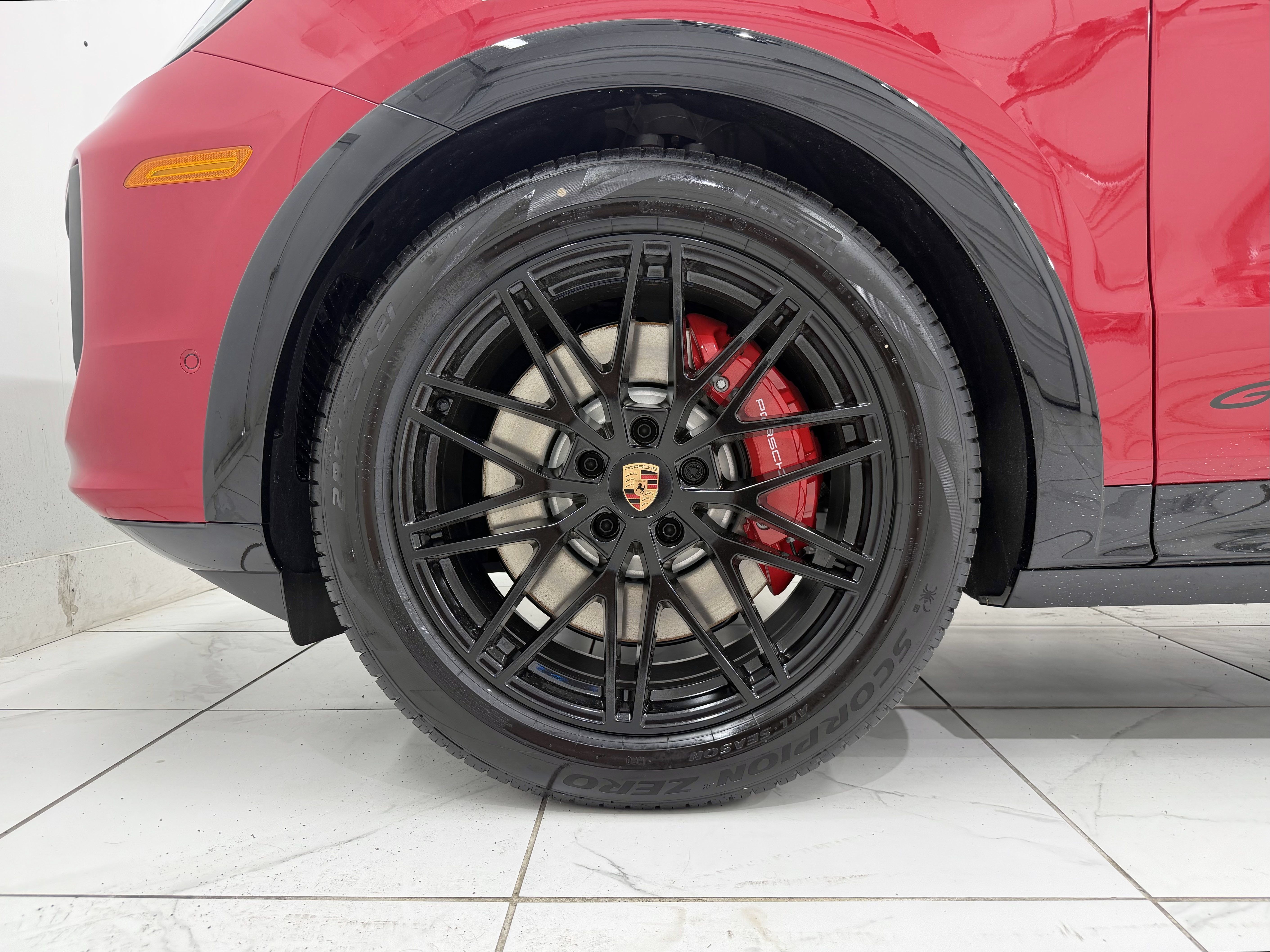 New 2026 Porsche Cayenne GTS AWD/4WD image 16