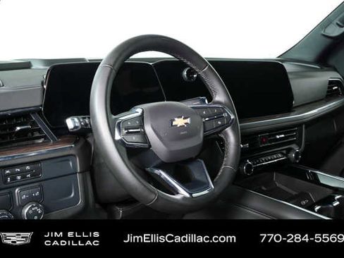 Used 2025 Chevrolet Tahoe LT image 4