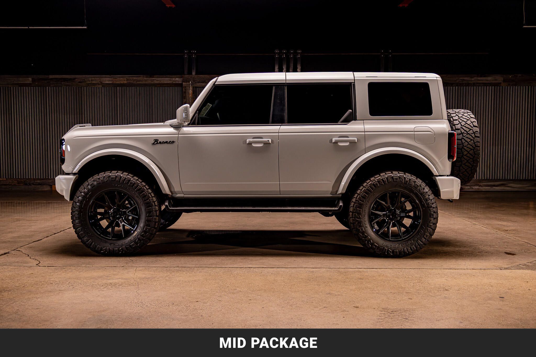 Used 2026 Ford Bronco Outer Banks AWD/4WD image 6