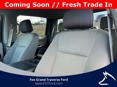 Used 2015 Ford F150 XLT w/ Equipment Group 302A Luxury image 14