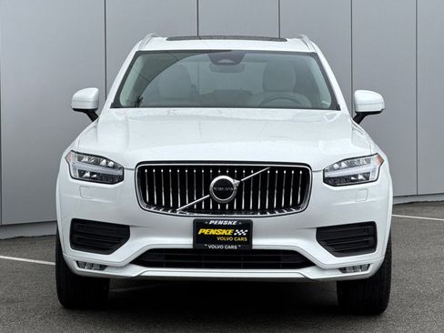 Used 2023 Volvo XC90 B6 Core w/ Climate Package image 8