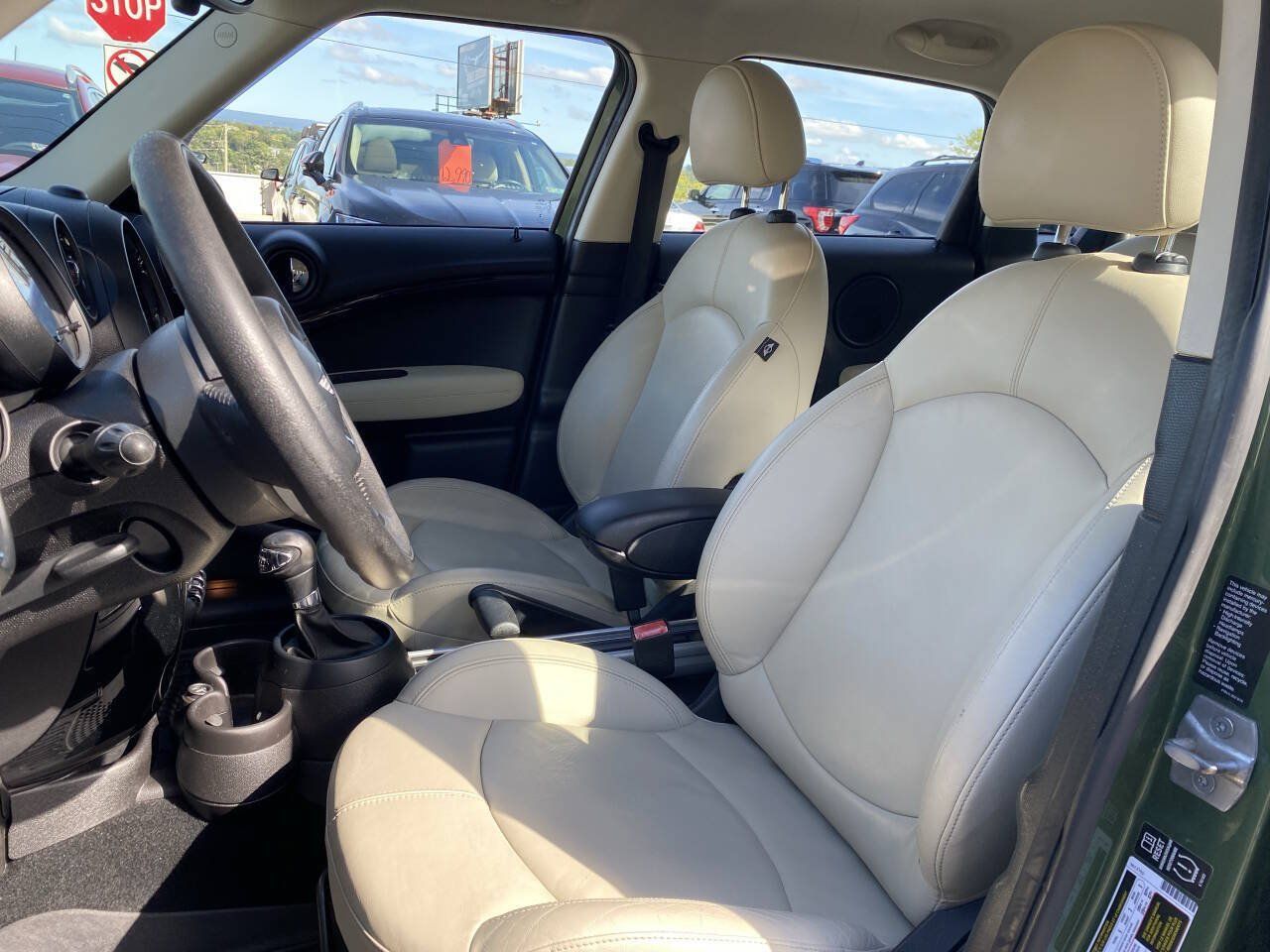 Used 2015 MINI Cooper Countryman FWD image 11
