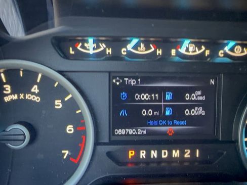 Used 2015 Ford F150 XLT w/ Equipment Group 302A Luxury image 17