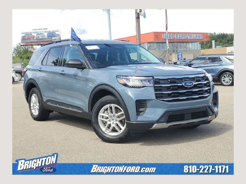 Certified 2025 Ford Explorer Active AWD/4WD image 1