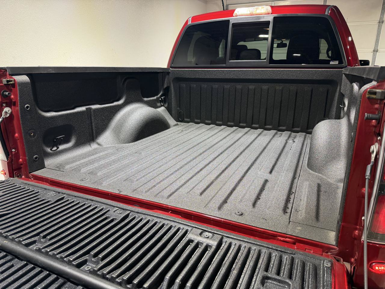 Used 2014 Ford F150 Raptor w/ Equipment Group 801A Luxury AWD/4WD image 8