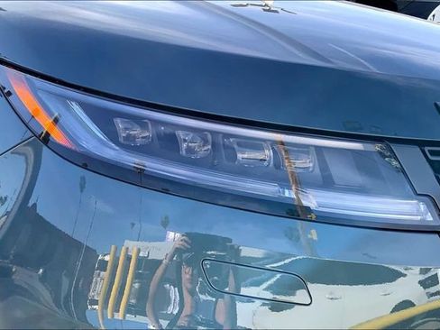 New 2026 Land Rover Range Rover Sport Dynamic SE image 16