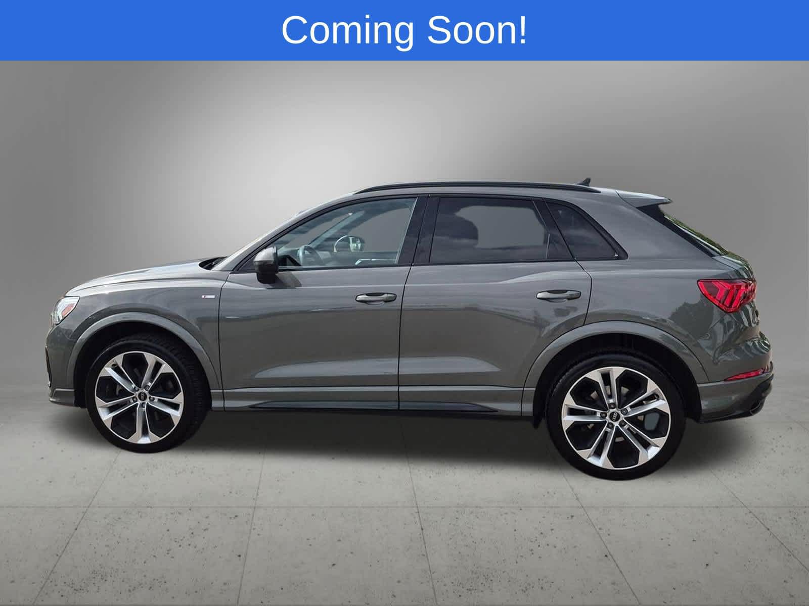 Used 2022 Audi Q3 2.0T Premium Plus w/ Premium Plus Package AWD/4WD image 3
