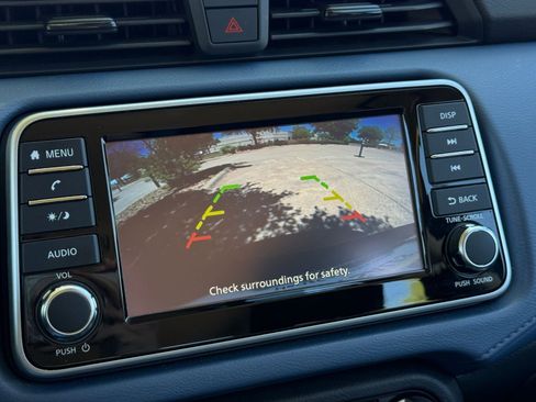 Used 2025 Nissan Versa SV image 24