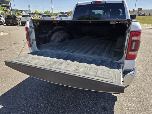 Used 2022 RAM 1500 Limited AWD/4WD image 10