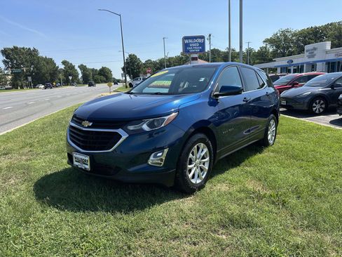 Used 2019 Chevrolet Equinox LT FWD image 3