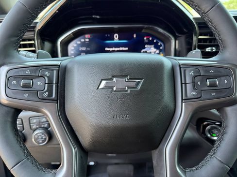 Used 2024 Chevrolet Silverado 1500 ZR2 AWD/4WD image 22