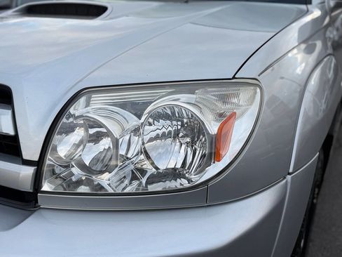 Used 2005 Toyota 4Runner Sport image 24