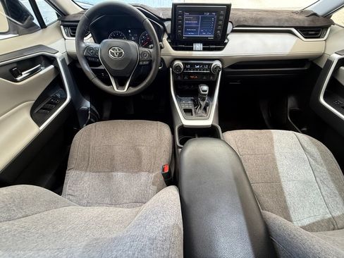 Used 2022 Toyota RAV4 XLE w/ Convenience Package AWD/4WD image 26
