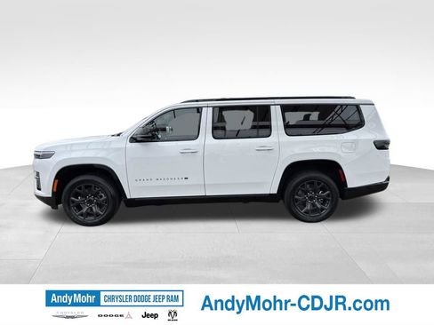 New 2026 Jeep Grand Wagoneer L Limited w/ Premium Group II AWD/4WD image 4