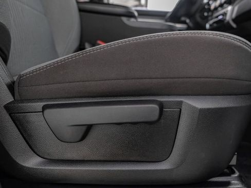 Used 2024 RAM 3500 Big Horn image 35