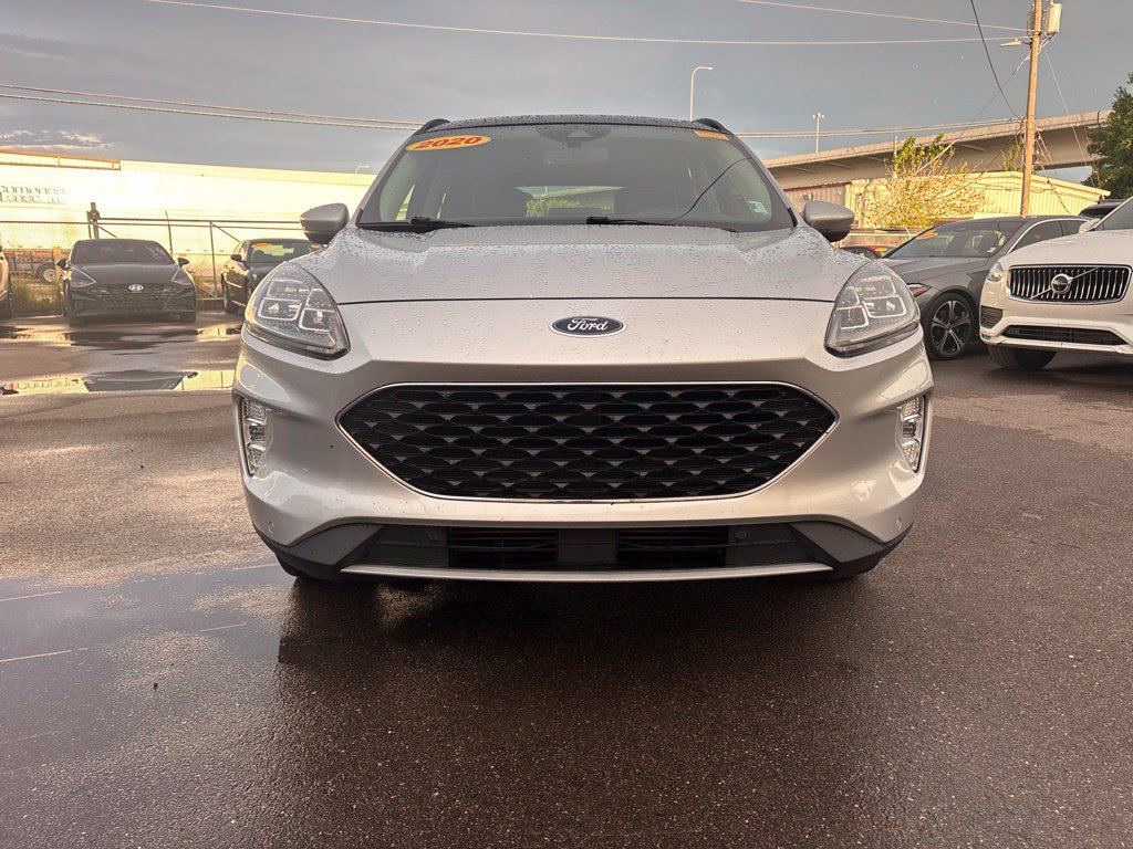 Used 2020 Ford Escape Titanium w/ Titanium Premium Package 2.0 AWD/4WD image 9