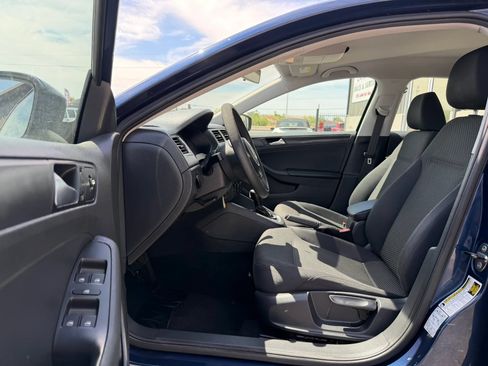 Used 2014 Volkswagen Jetta S FWD image 11