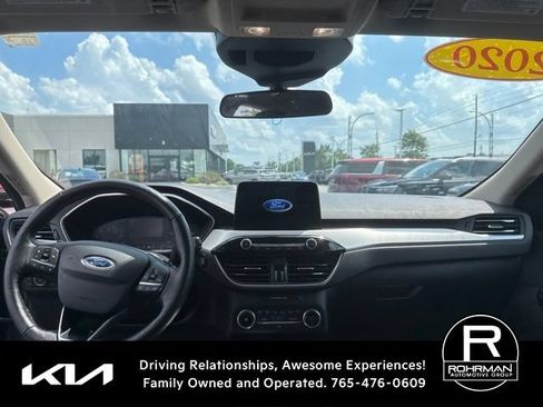 Used 2020 Ford Escape SEL AWD/4WD image 10