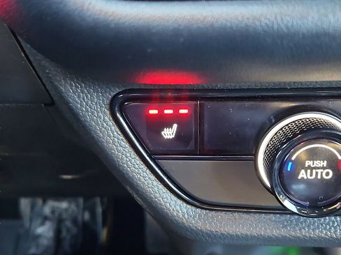 Certified 2026 Honda HR-V Sport image 18