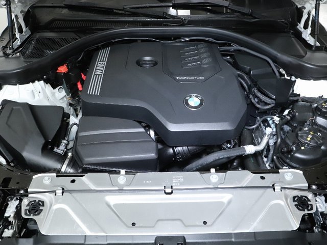 Used 2025 BMW 230i xDrive Coupe w/ Convenience Package AWD/4WD image 35
