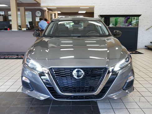 Used 2021 Nissan Altima 2.5 SR FWD image 18