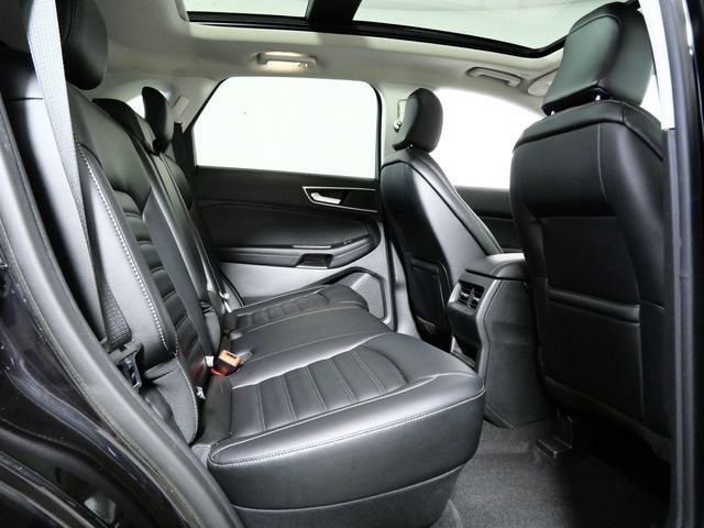 Certified 2024 Ford Edge SEL w/ Convenience Package AWD/4WD image 13