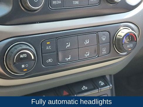 Used 2016 Chevrolet Colorado Z71 AWD/4WD image 14