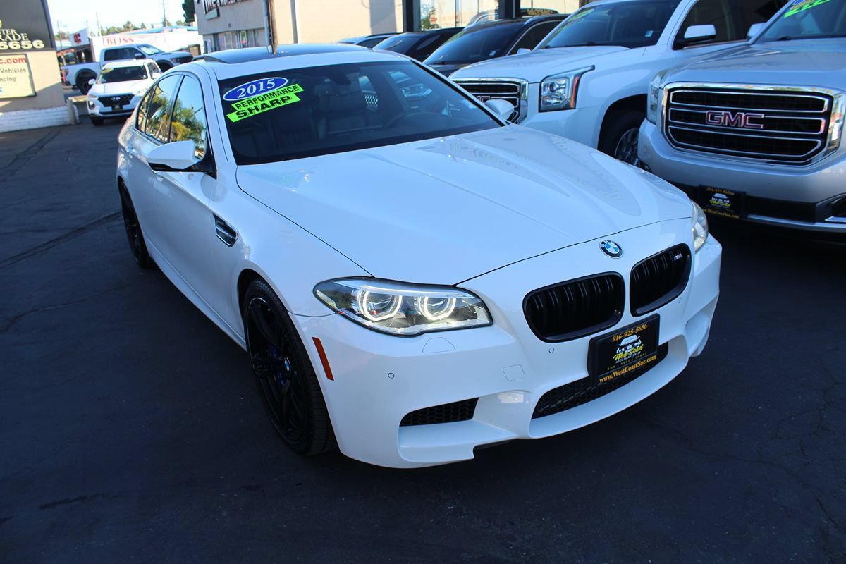 Used 2015 BMW M5 RWD image 8